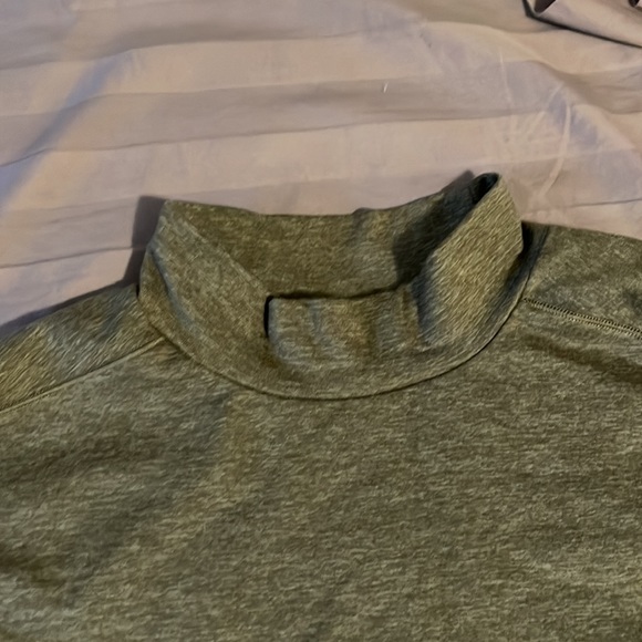 Sporty long sleeve shirt, olive green - Picture 2 of 5